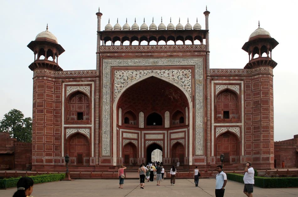 Private Full Day Taj Mahal & Fatehpur Sikri Tour from Delhi By Car - Photo 2