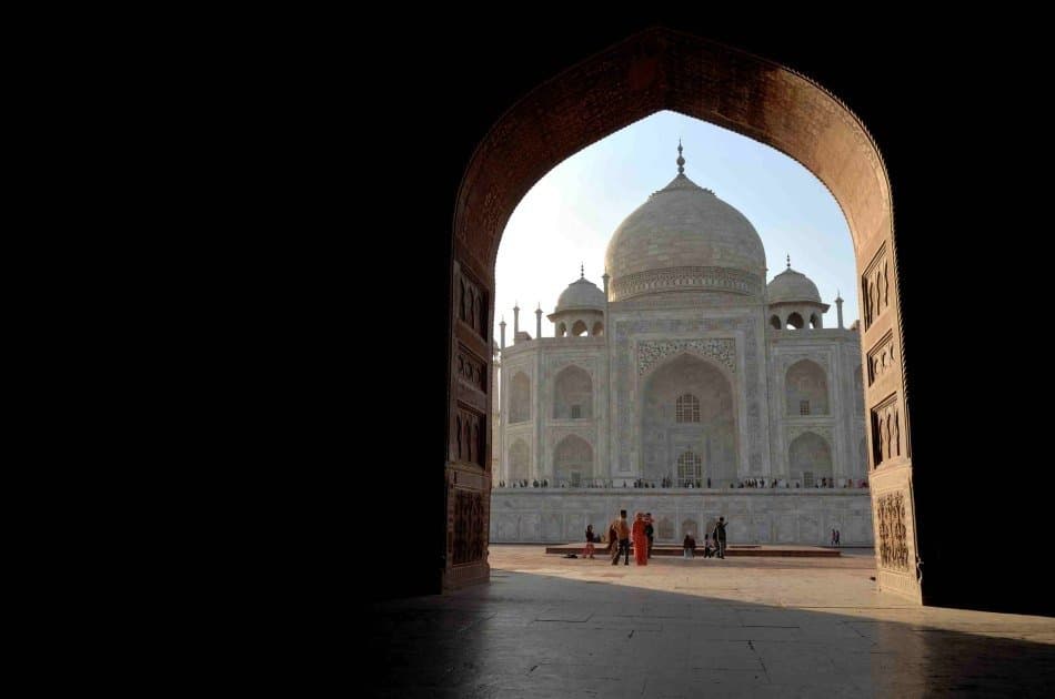 Private Full-Day Tour of Taj Mahal and Agra Fort from Delhi - Photo 6