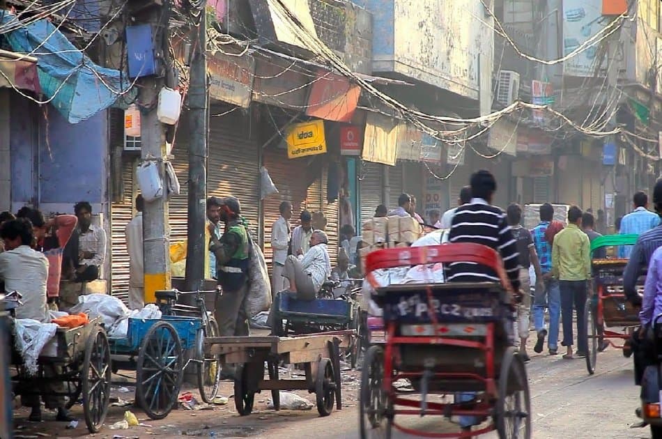 Private Half Day Old Delhi Heritage Walking Tour - Photo 4