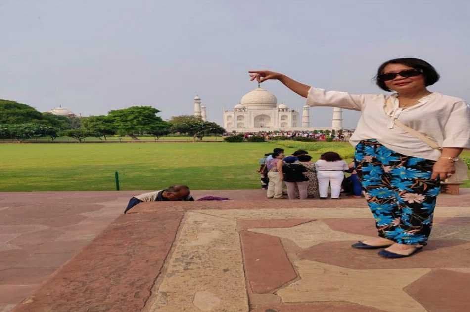 Private Same Day Taj Mahal Tour By Car From Delhi - Photo 6