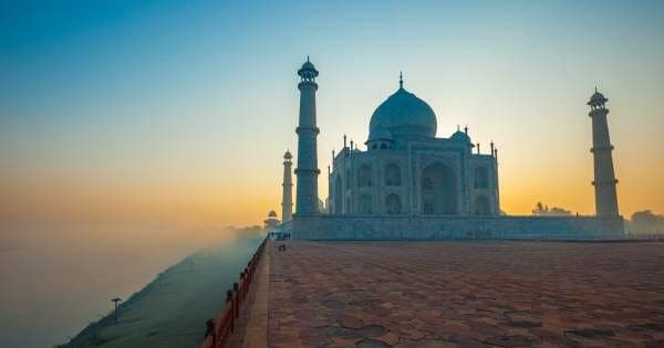 Private Sunrise tour of Taj Mahal and Agra fort - Photo 1