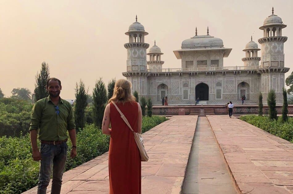Private Taj Mahal Tour by Train from New Delhi - Photo 17