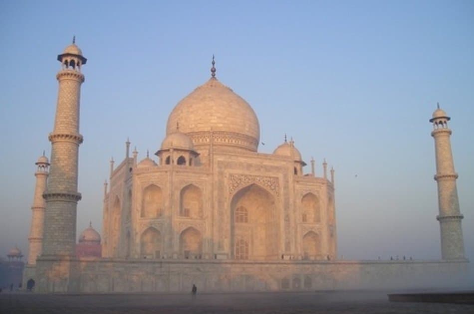 Sunrise Taj MahalGroup Tour in Agra from Delhi - Photo 4