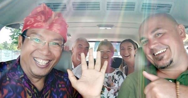 10 Hour Avanza Car Rental With Driver - Photo 1