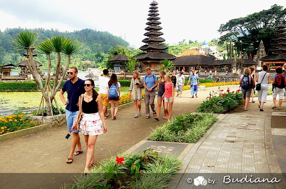 10 Hour Avanza Car Rental With Driver - Photo 8