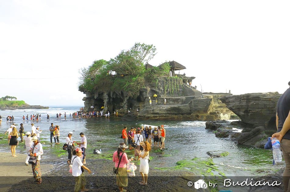 10 Hour Avanza Car Rental With Driver - Photo 18