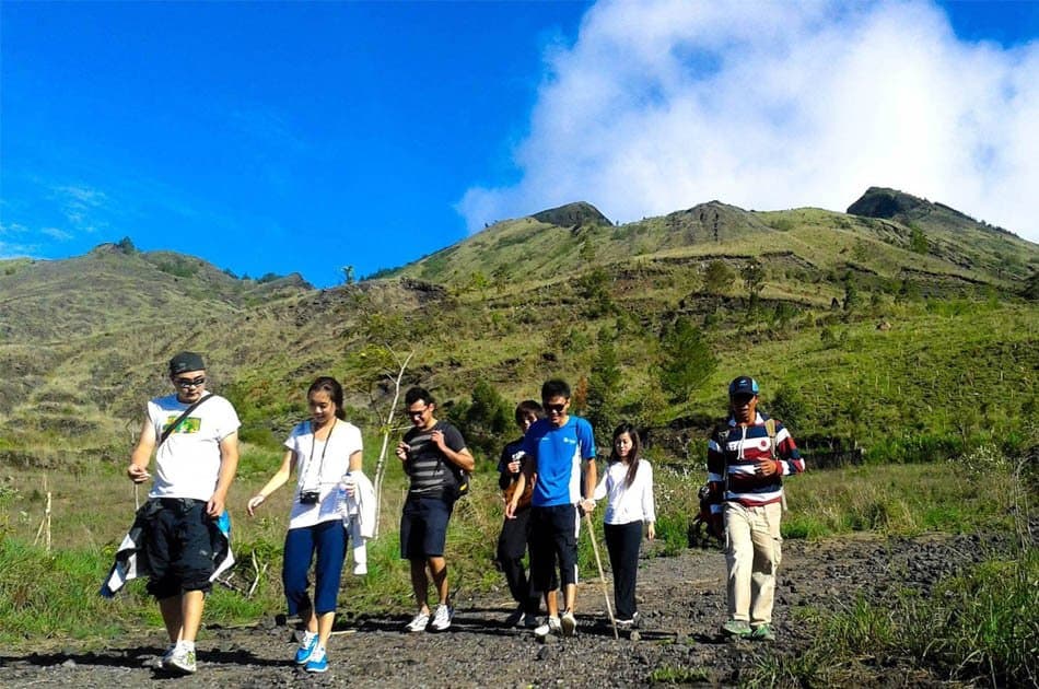Bali Mount Batur Sunrise Hike and Natural Hot Spring Group Tour - Photo 7