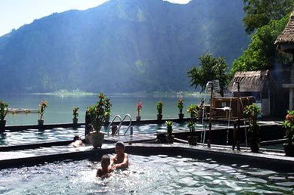 Bali Mount Batur Sunrise Hike and Natural Hot Spring Group Tour - Photo 8