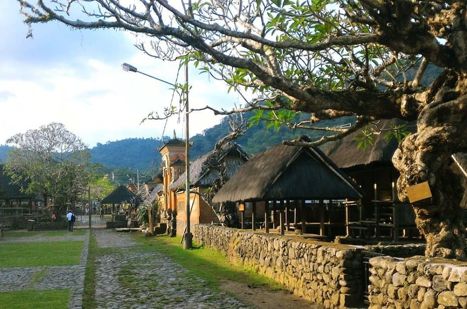 East Bali Private Tour - Photo 4