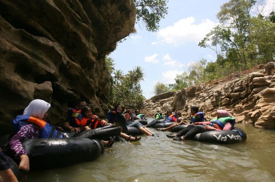 Jomblang Cave - Pindul Cave and Oyo River Tubing Tours Yogyakarta - Photo 7