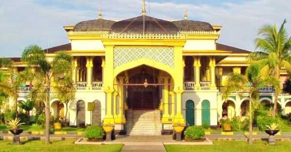 Medan Multicultural and Colonial Charm Combined Tour - Photo 1