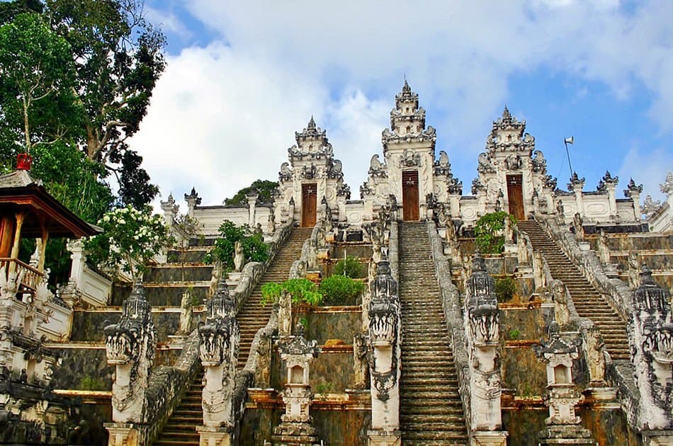 Private Full Day Tour of Lempuyang temple, Tirta Gangga & Virgin Beach - Photo 3
