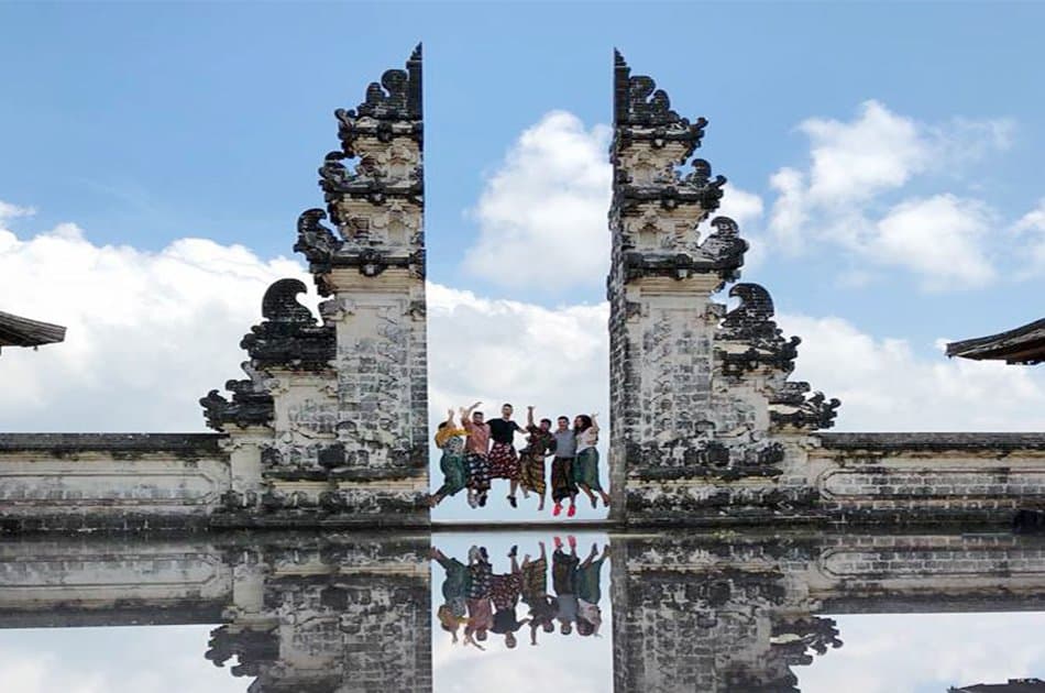 Private Full Day Tour of Lempuyang temple, Tirta Gangga & Virgin Beach - Photo 4