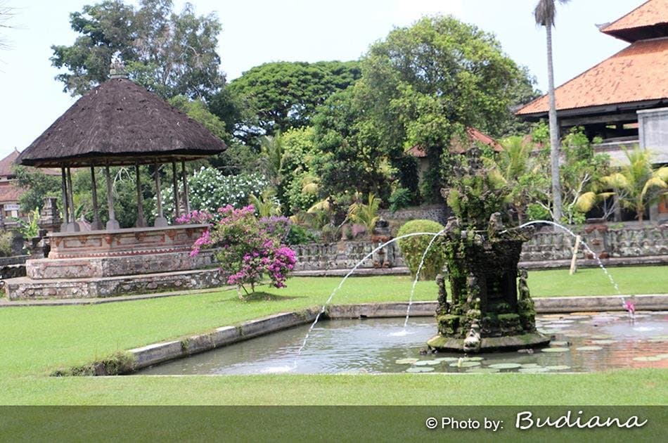 Tanah Lot Temple Sunset Tour - Photo 18