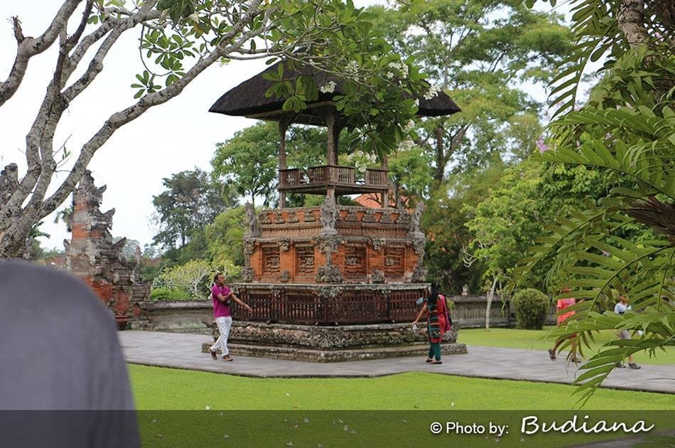 Tanah Lot Temple Sunset Tour - Photo 19