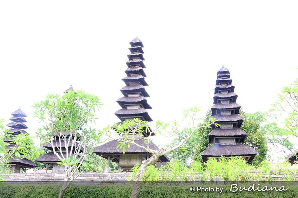 Tanah Lot Temple Sunset Tour - Photo 22