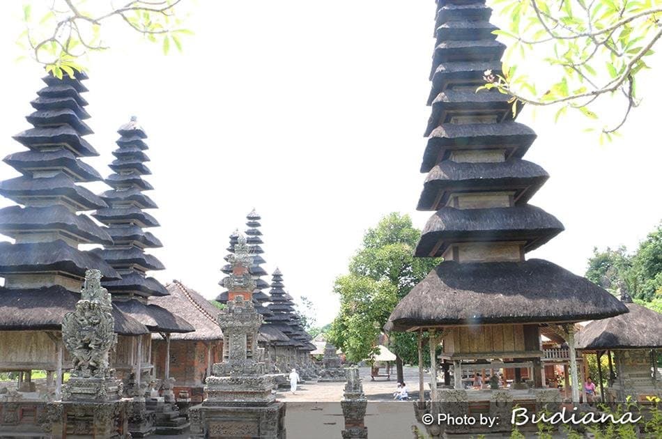Tanah Lot Temple Sunset Tour - Photo 23