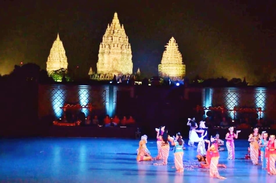 Yogyakarta Dinner with Ramayana Ballet Performance at Prambanan Temple - Photo 7
