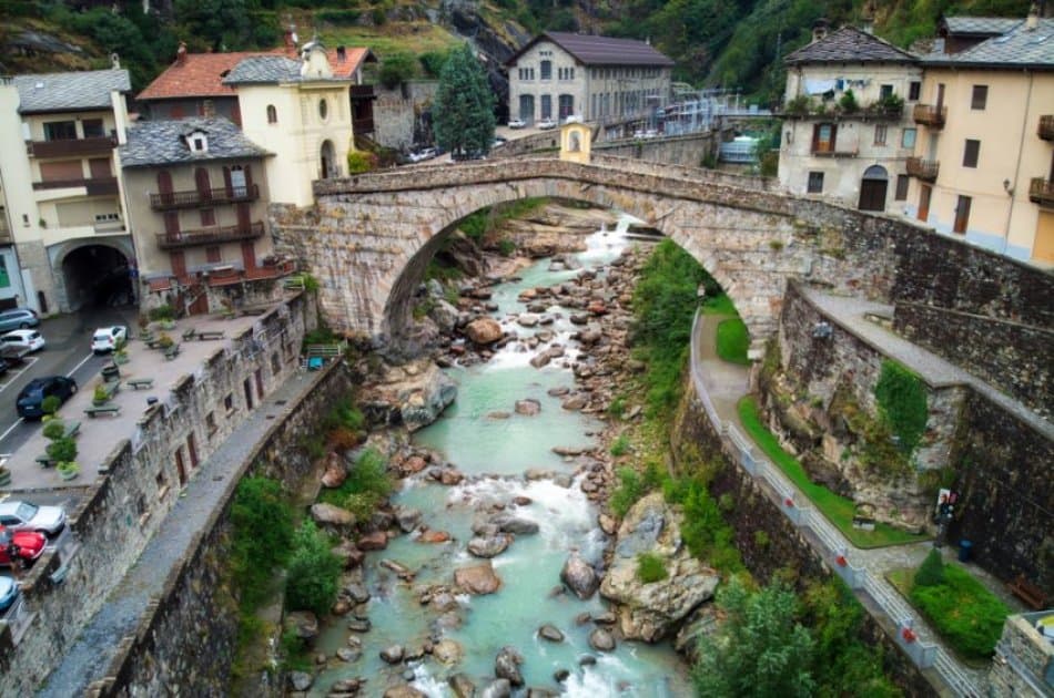 Aosta Private Tour: History + Wine + Fontina - Photo 4