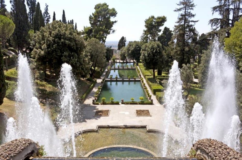 Become Mesmerized With the Villas of Tivoli With a Group Tour - Photo 3