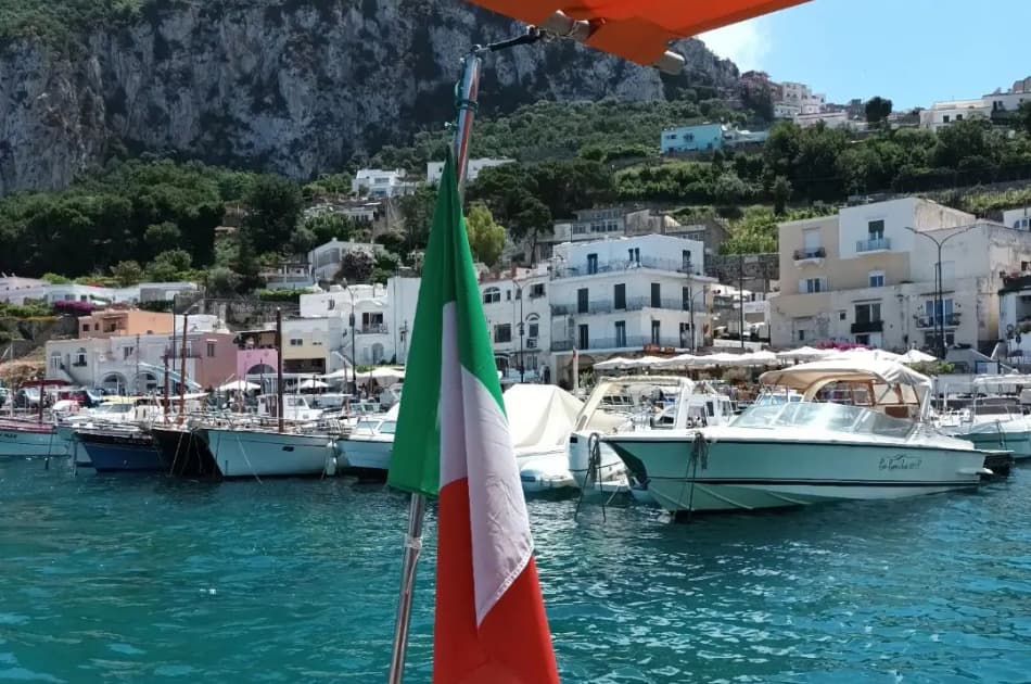 Capri Island One Day Trip From Rome With Meeting Point - Photo 9