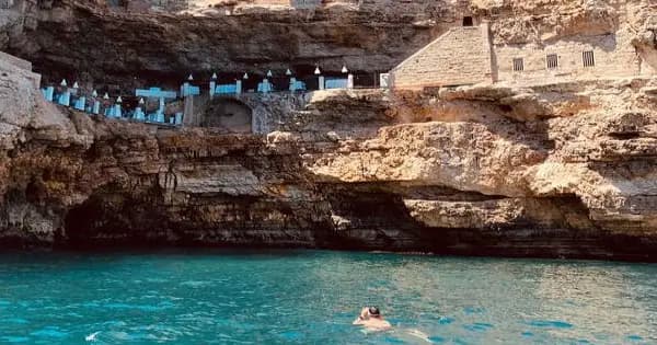Cliff tour - Boat tour to the Polignano a Mare caves - Photo 1