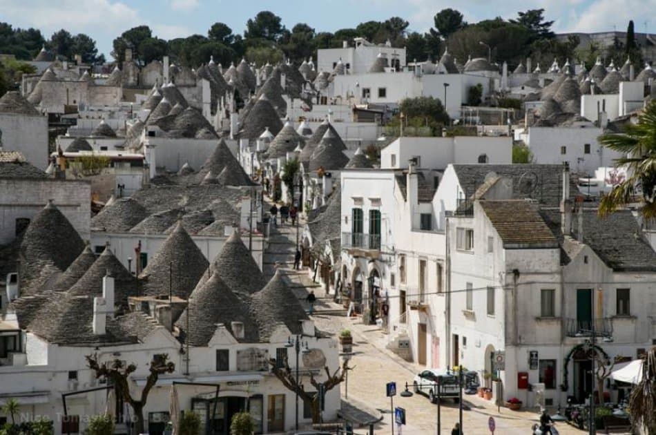 Discover the beautiful villages of Valle D'Itriia - Photo 7