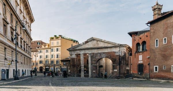 Discover the Best of Rome by Night - Photo 1