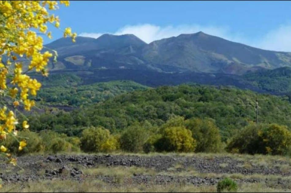 Etna and the Sea from Catania - Photo 3