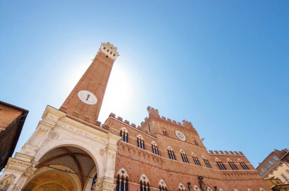 Guided Walking Tour of beautiful Siena - Photo 8