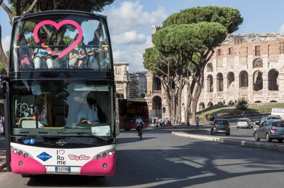 Hop On Hop Off & Vatican Guided Tour - Photo 3