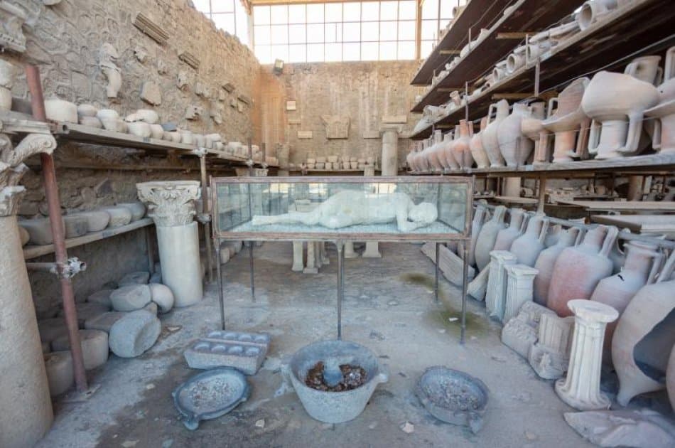 Independent Day Trip From Rome to Pompeii - Photo 2