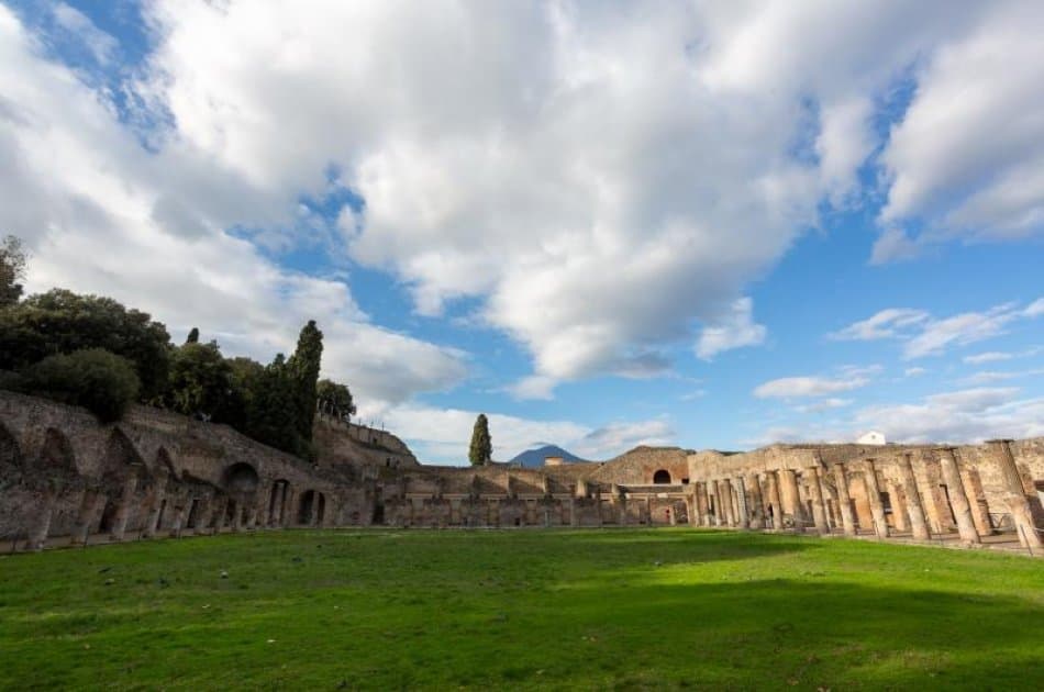 Independent Day Trip From Rome to Pompeii - Photo 5