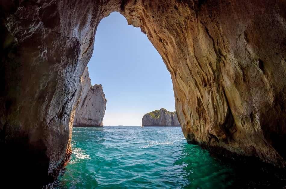 Isola Bella Private Tour With Blue Grotto Included! - Photo 3