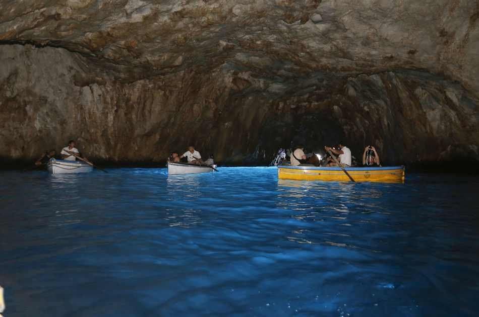 Isola Bella Private Tour With Blue Grotto Included! - Photo 21