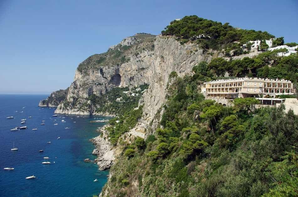 Isola Bella Private Tour With Blue Grotto Included! - Photo 4