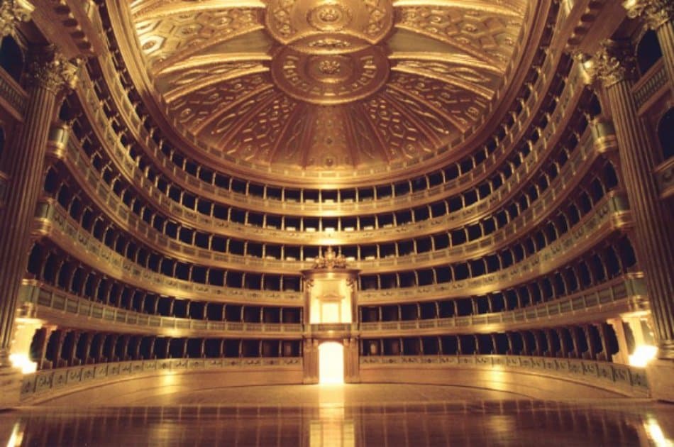La Scala Theater and the Museum Tour from Milan - Photo 2