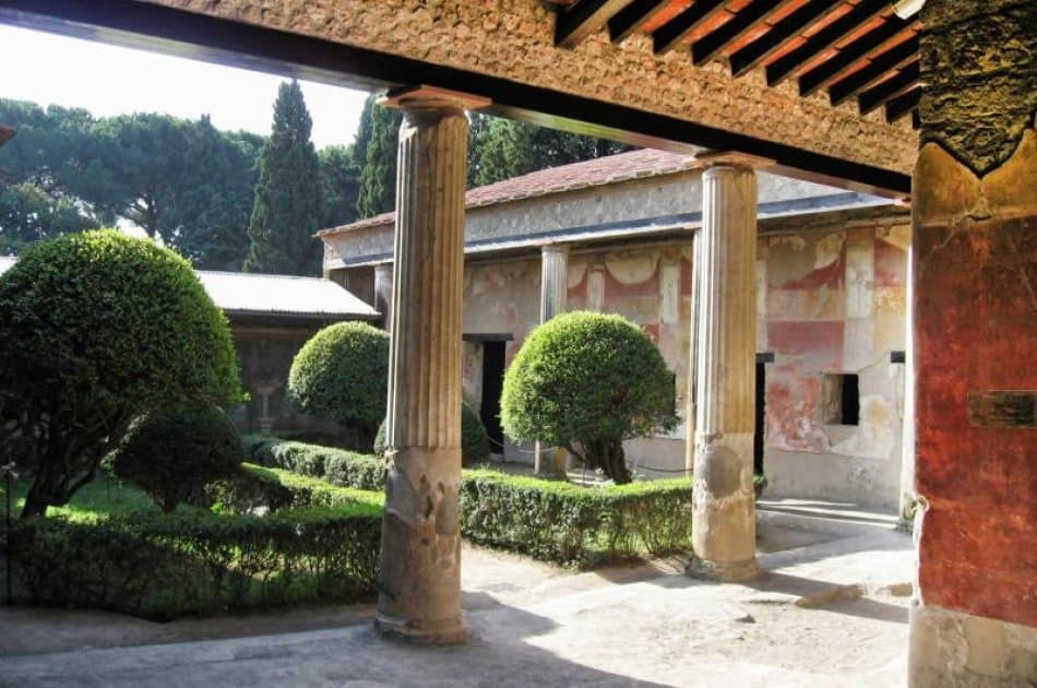 Skip the Line Pompeii Guided Walking Tour - Photo 6