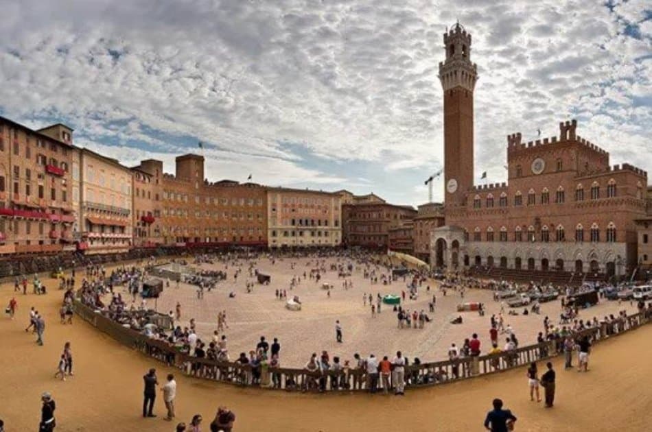 Special Event: Siena' s Palio Horse Race - Photo 7