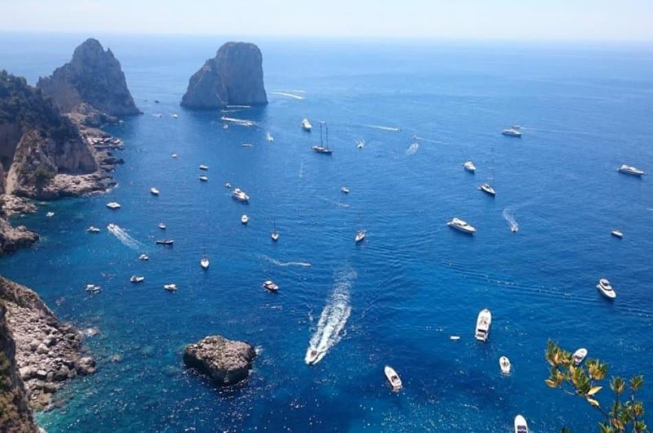 Take the Day to Explore Capri Island and Blue Grotto - Photo 2