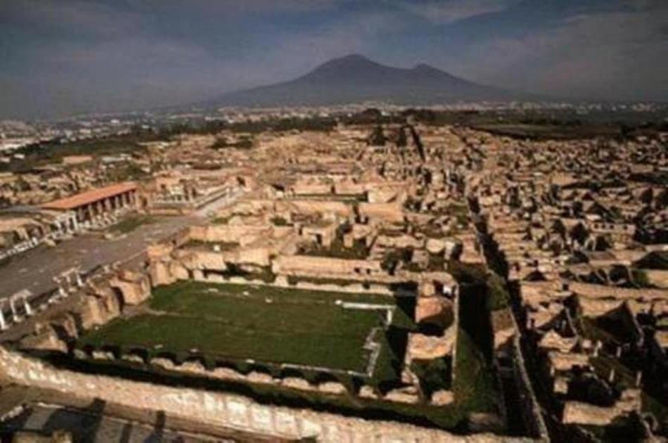 Tour to Pompei and Mt. Vesuvio and wine teasting - Photo 5