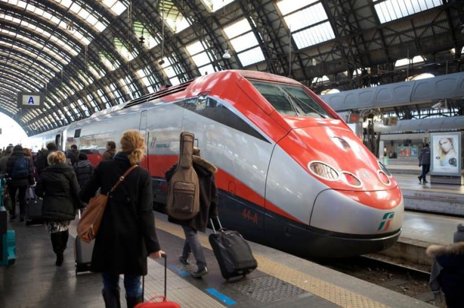 UNESCO Jewels: Experience Florence by High-Speed Train & The Uffizi Gallery - Photo 4