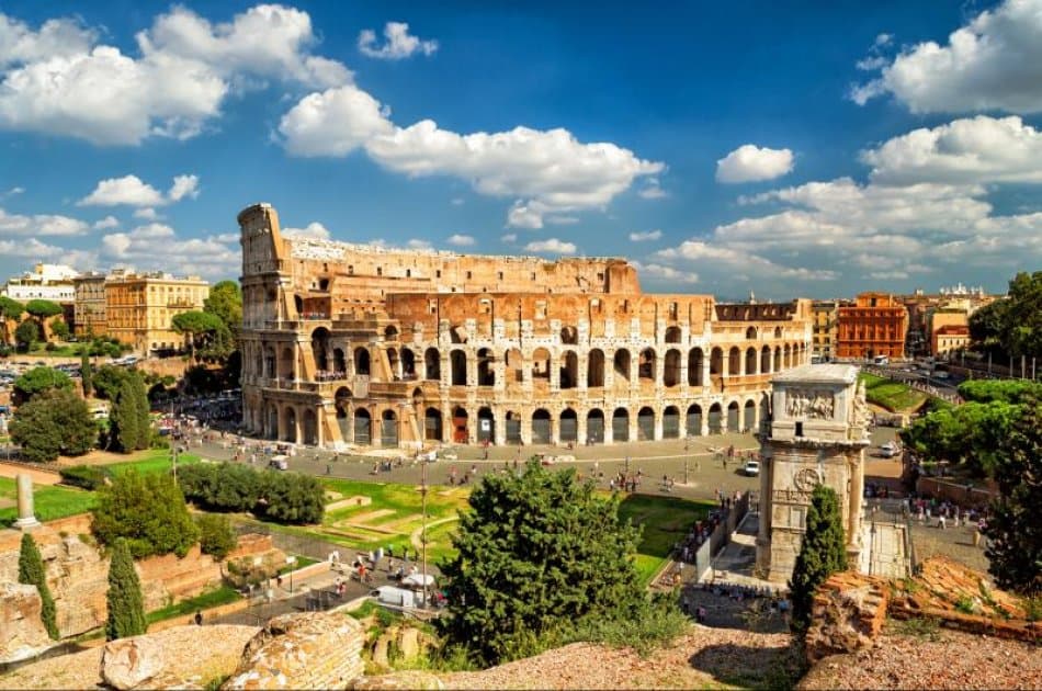 Your Essential Pass Around the Eternal City - Photo 2