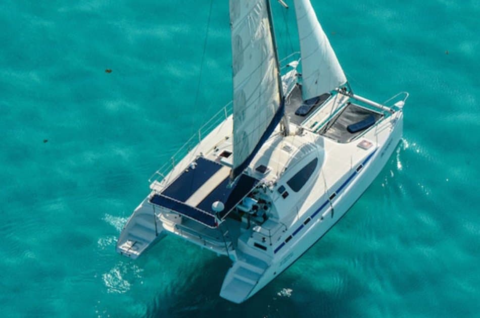 7 Hour Deluxe Catamaran Private Tour (up to 30 people) - Photo 5