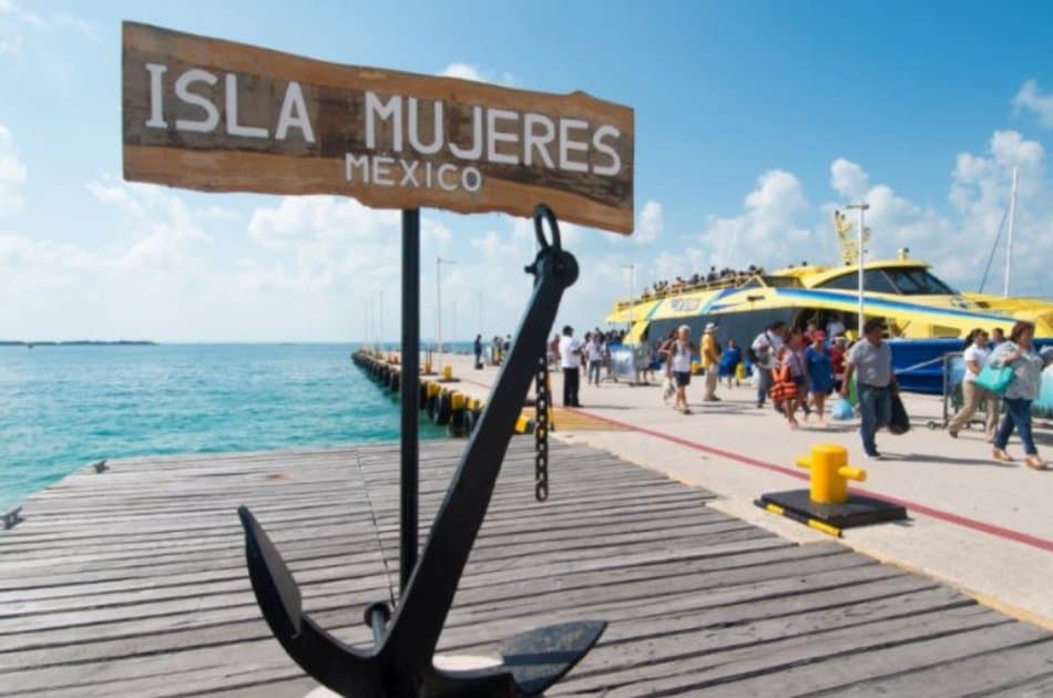 7 Hour Isla Mujeres Nalgone Catamaran Tour (up to 12 people) - Photo 9