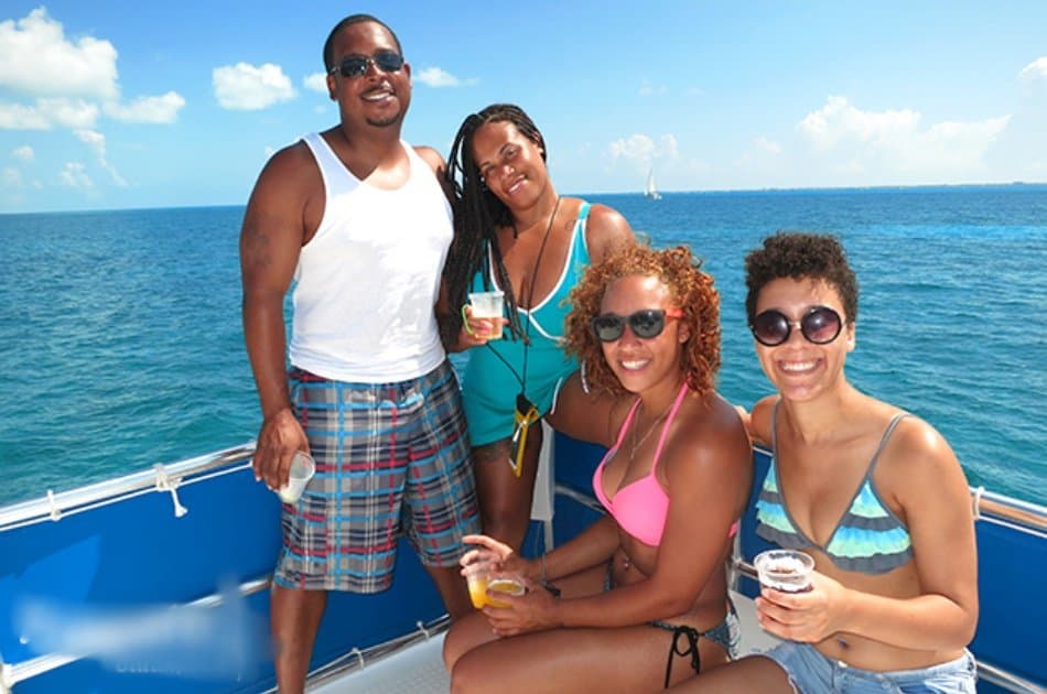 Spectacular Isla Mujeres Full Day Catamaran Tour Cancun - Photo 4
