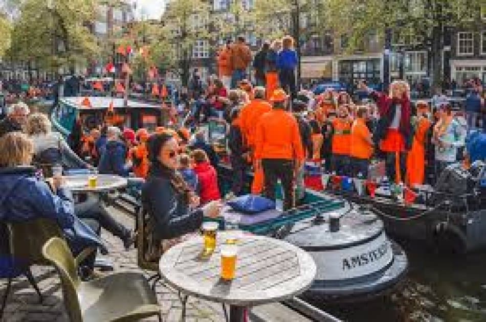 Amsterdam Kings Day Private Boat - Photo 2