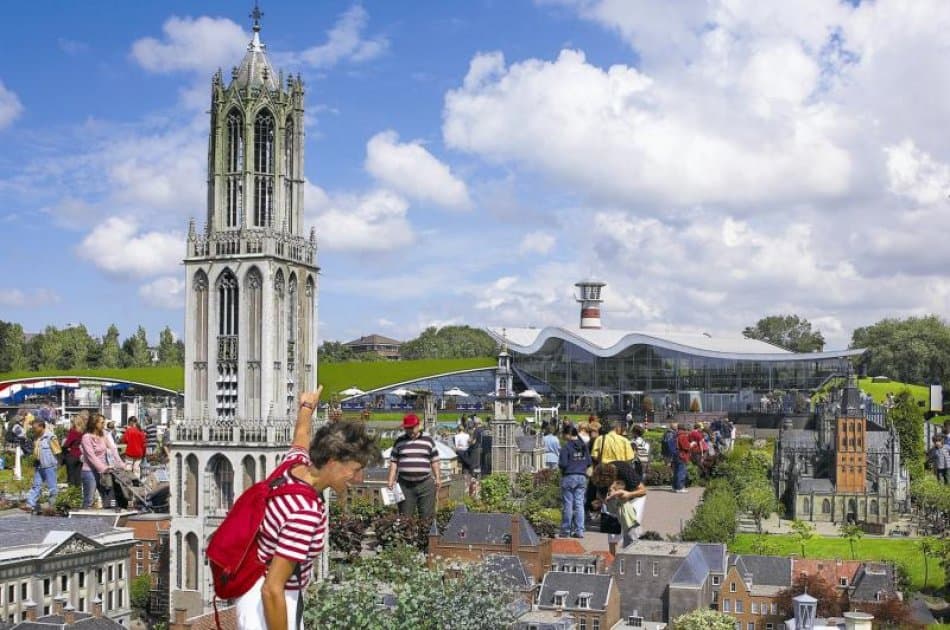 Take A Trip To UNESCO Kinderdijk & The Hague - Small Group - Photo 4