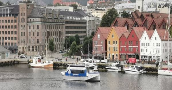 Bergen Fjord Cruise to Alversund Streams - Photo 1