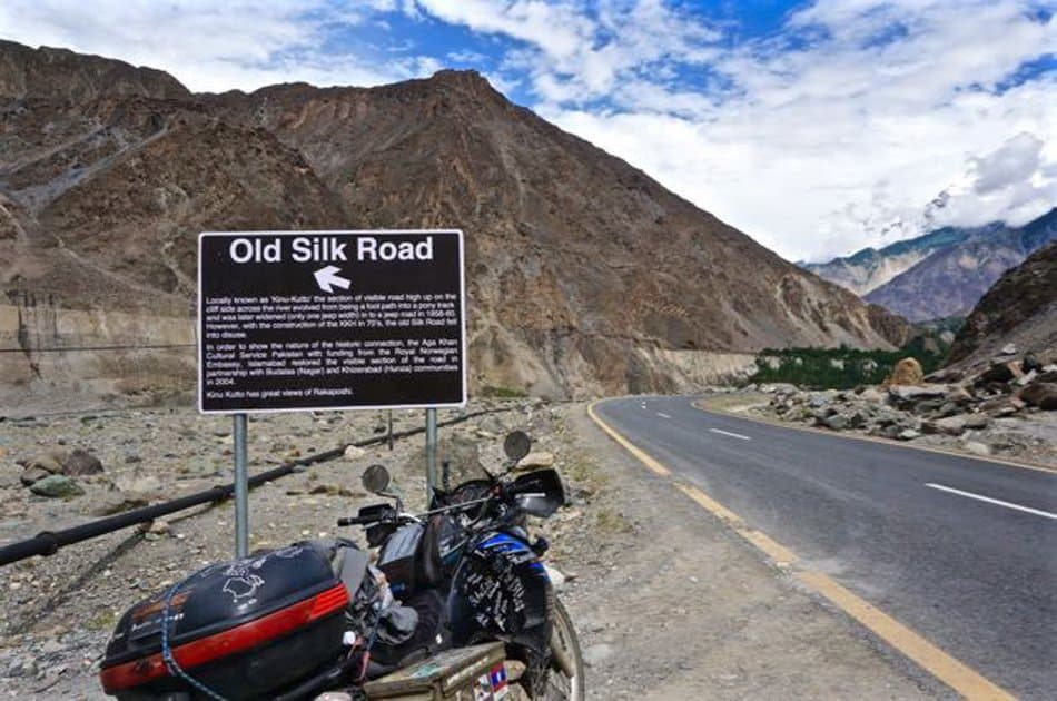 07 Day Trek Through Islamabad, Hunza, Karimabad & Khunjerab Pass from Lahore - Photo 3